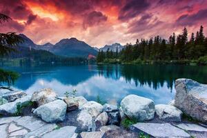 Флизелинов фототапет езеро във високите татри 375 x 250 см