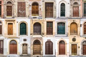 Флизелинов фототапет снимка на стара врата 375 x 250 см
