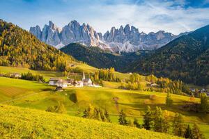 Флизелинов фототапет планинска гледка 375 x 250 см
