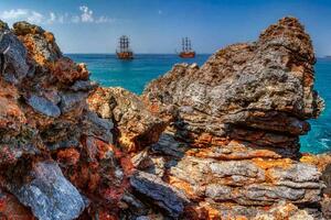 Флизелинов фототапет морски скали 375 x 250 см