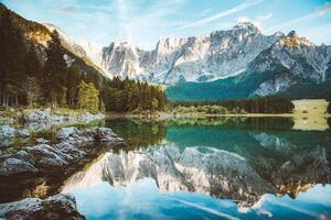 Флизелинов фототапет лаго ди фузине 375 x 250 см