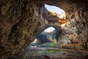 Флизелинов фототапет гледка от пещерата 375 x 250 см