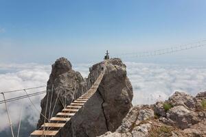 Флизелинов фототапет въже мост 375 x 250 см