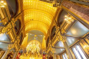 Флизелинов фототапет църквата свети стефан 375 x 250 см