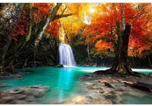 Флизелинов фототапет водопад насред гората 375 x 250 см