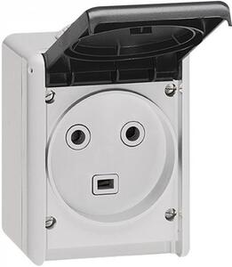 Legrand Контакт френски стандарт открит монтаж 2P+N 32A IP44 цвят Сив Plexo - 055872