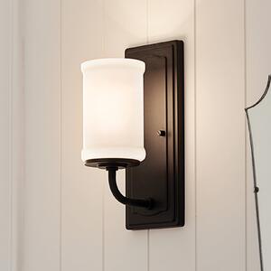 KICHLER Стенна лампа Vetivene, черна, височина 31 см, метал, IP44, G9-LED, Черен, Баня, Метал