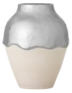 Кремава/в сребрист цвят глинена ваза (височина 26 cm) Silvio – Bloomingville