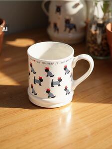 Sinsay - Чаша ALL YOU NEED IS LOVE AND DOG - червeн