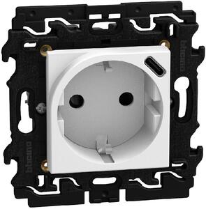 Bticino Контакт ШУКО 2P+E 16A + USB тип C 1.5A 7.5W с носеща рамка 2 мод. цвят Бял Light Now Bticino YW4141USB
