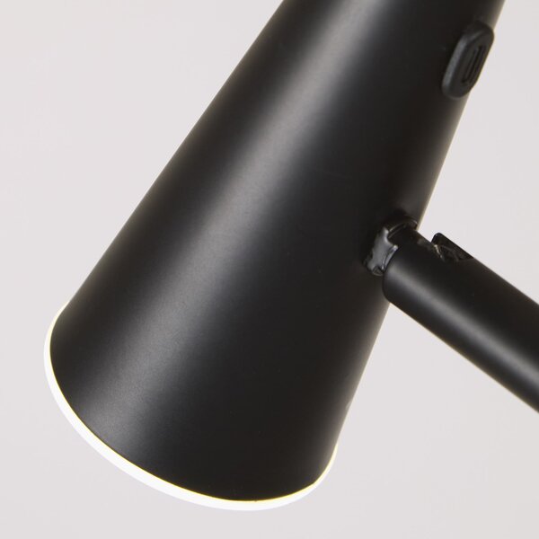Searchlight LED акумулаторна стояща лампа 10450BK, черна, височина 151 cm, метал, Затъмняване, Черен, Дневна/трапезария, Метал, Модерен