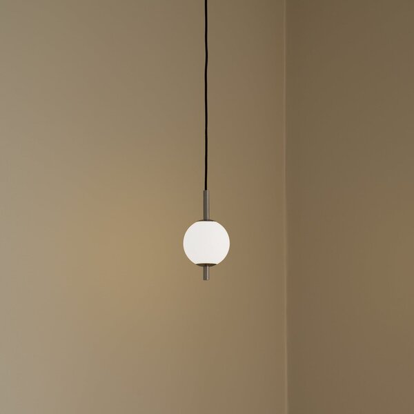 UMAGE LED висяща лампа Audrey, стоманеноцветна, 1-лампова, Ø 12 cm, Затъмняване, Металик, Дневна/трапезария, Метал, Дизайн, Глобус