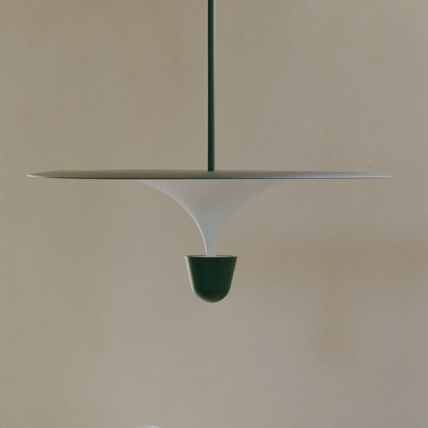New Works LED висяща лампа Kantarell, Ø 60 cm, черна, Затъмняване, Бял, Дневна/трапезария, Метал, Дизайн