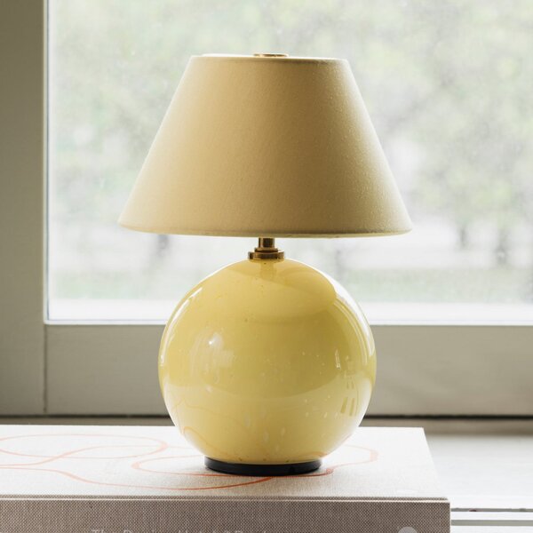 Globen Lighting акумулаторна настолна лампа IRIS, жълта/жълта, височина 23 cm, Затъмняване, Жълт, Дневна/трапезария, Плат / текстил