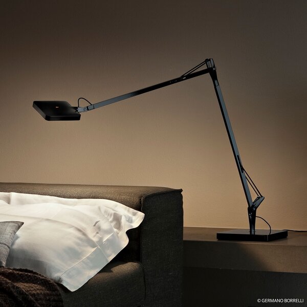 FLOS Kelvin LED настолна лампа в черно, Черен, кабинет / офис, Метал, Дизайн