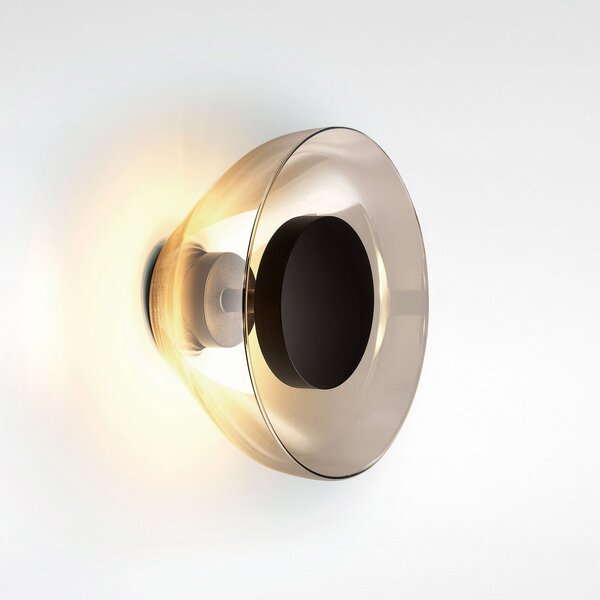 MARSET Aura LED стенна лампа, Ø 18 cm, димно сива, Затъмняване, Сив, Дневна/трапезария, Стъкло, Дизайн