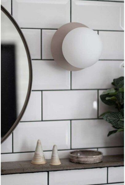 Globen Lighting стенна лампа ART DECO, бежова/бяла Ø 16 cm IP44, Затъмняване, Бежов, Дневна/трапезария, Метал, Дизайн, Глобус