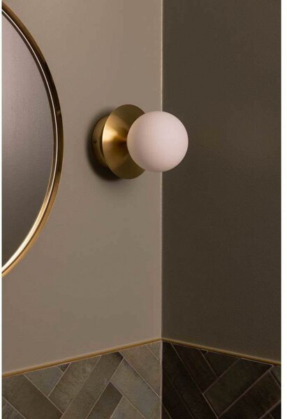 Globen Lighting стенна лампа ART DECO, месинг/бял Ø 16cm IP44, Затъмняване, Злато / месинг, Дневна/трапезария, Метал, Дизайн, Глобус