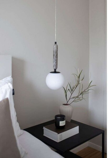 Globen Lighting Висяща лампа Torrano, зелена, Ø 15 cm, Затъмняване, Зелен, Дневна/трапезария, Стъкло, Дизайн, Глобус