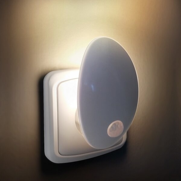 Solight WL909 - LED Контакт с ориентировъчна светлина със сензор LED/0,7W/230V