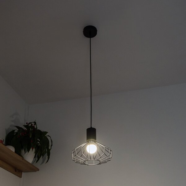 Полилей на кабел SOLANO 1xE27/15W/230V черно/златно