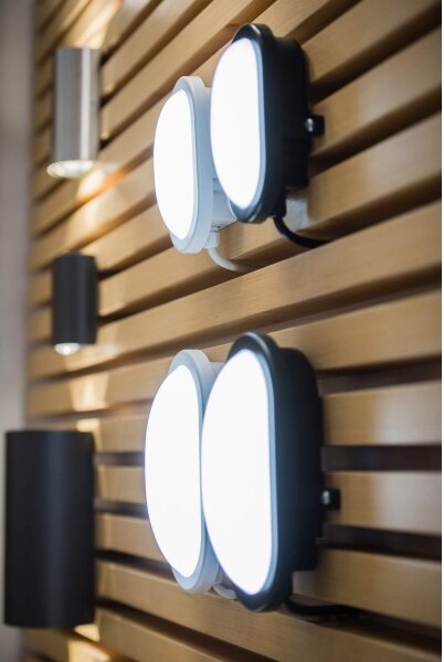 Osram - LED външно стенно осветително тяло BULKHEAD LED/6W/230V IP54 бяло