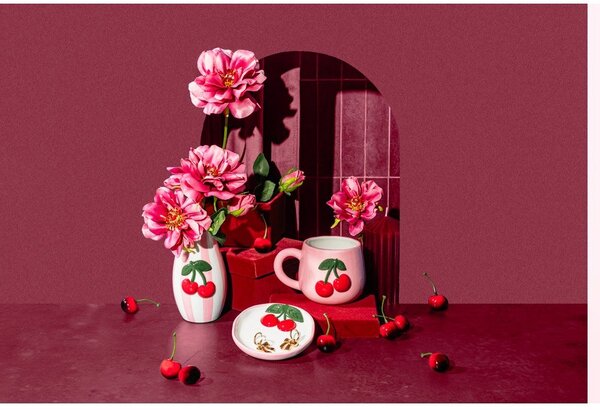 Ръчно рисувана ваза от доломит Cherry – Sass & Belle