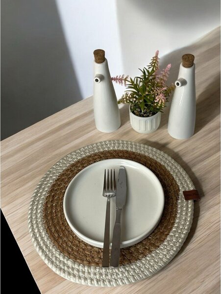 Подложка за хранене от юта ø 33 cm Wicker – Mila Home Luxury