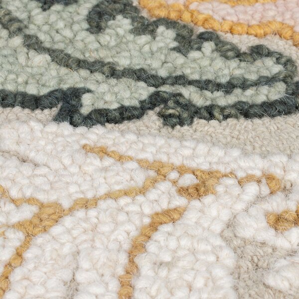 Килим Daphne с форма на цветя Розов цвят 120x170 cm, Flair Rugs