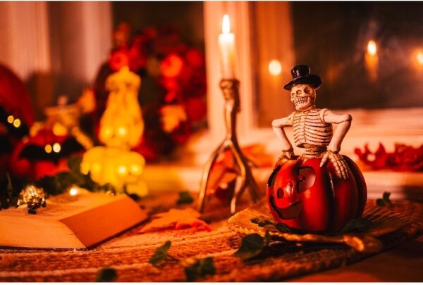 Retlux - LED Декорация HALLOWEEN LED/2xLR44/топло бял скелет в тиква смола