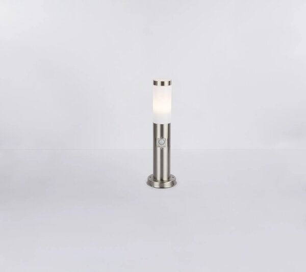 Globo 3158SLED - LED външна лампа със сензор BOSTON 1xE27/8,8W/230V IP44