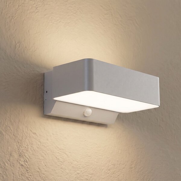 Lindby LED външна стенна лампа Fando, матово сребристо, със сензор, IP44, Металик, Алуминий