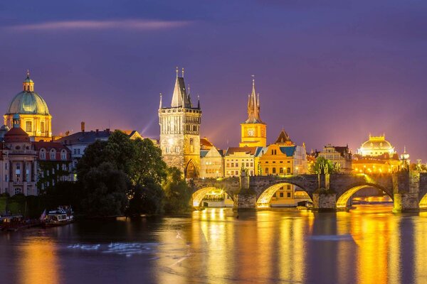 Флизелинов фототапет история на прага 375 x 250 см