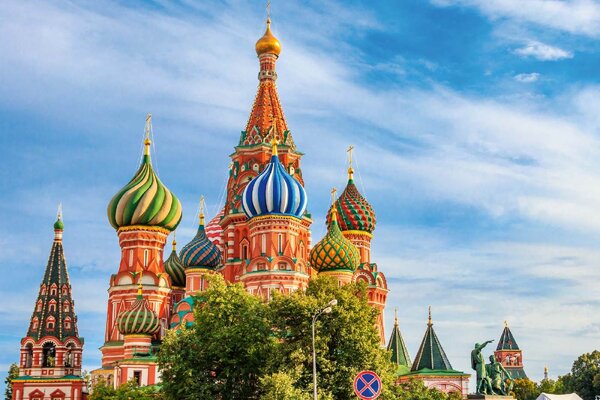 Флизелинов фототапет червеният площад в москва 375 x 250 см