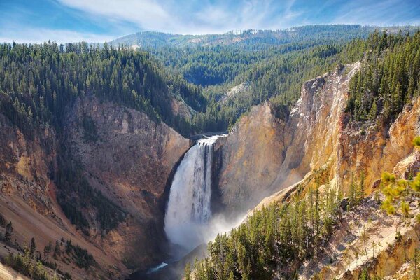 Флизелинов фототапет водопад йелоустоун 375 x 250 см