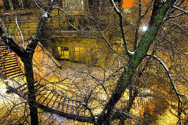 Флизелинов фототапет нощен град 375 x 250 см