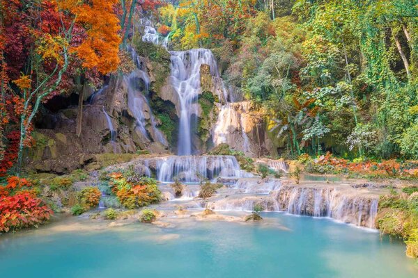 Флизелинов фототапет водопад в тропическата гора 375 x 250 см