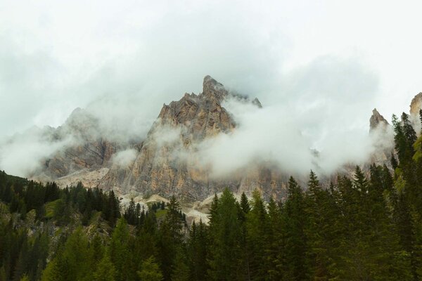 Флизелинов фототапет мъгла в доломитите 375 x 250 см