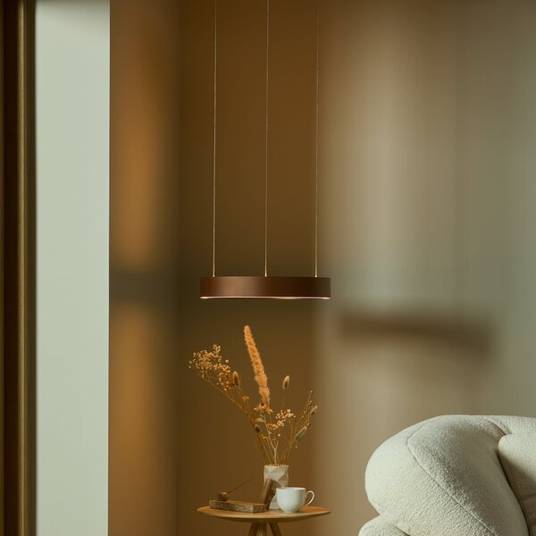 LOOM DESIGN LED висяща лампа „Velora“ в карамеленокафяво, Ø40 см, с регулиране, Затъмняване, Кафяв / ръждив, Дневна/трапезария, Алуминий, Модерен