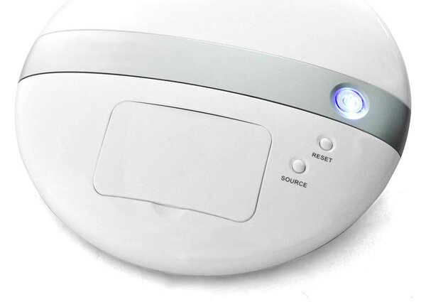 Elonex iGame V60, iPod док и игрова конзола, 10 игри