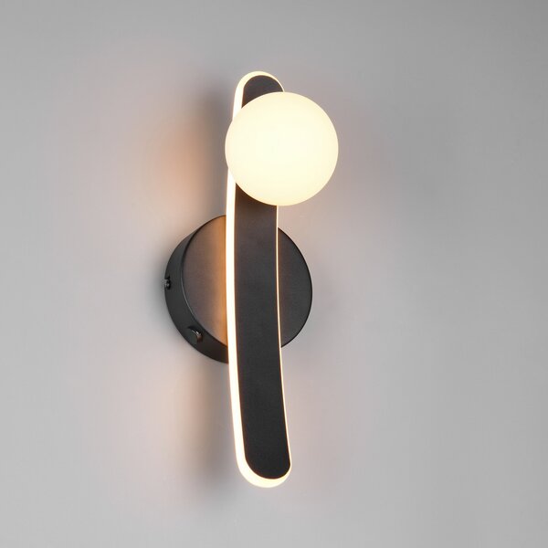 Trio Lighting LED стенна лампа Napoli, матово черна, височина 34 cm, метал CCT, Затъмняване, Черен, Дневна/трапезария, Метал, Модерен
