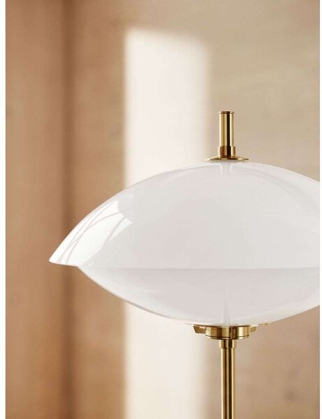 Fritz Hansen - Musling Подова Лампа Opal/Brass Fritz Hansen