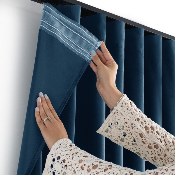 Синя затъмняваща завеса 140x270 cm Velto – Filumi