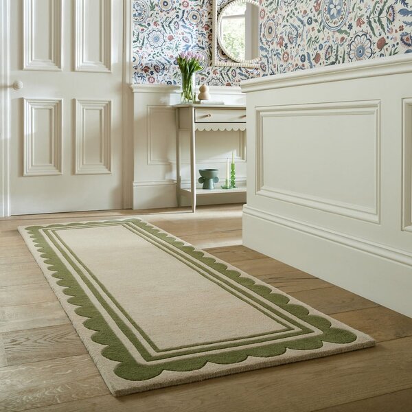 Ръчно изработена вълнена пътека в зелен и естествен цвят 80x230 cm Lois Scallop – Flair Rugs