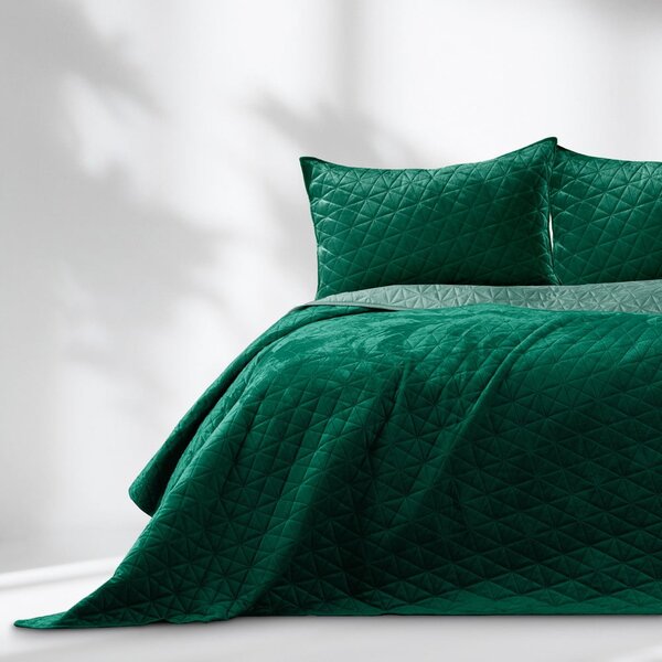 Зелено капитонирано покривало за легло 240x260 cm Laila – Restilo