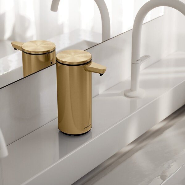 Лъскаво златист автоматичен стоманен диспенсер за сапун 266 ml – simplehuman