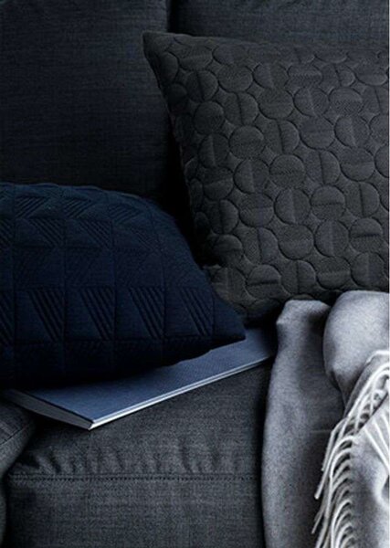 Fritz Hansen - AJ Cushion Trapez 60x40 Midnight Синьо Fritz Hansen