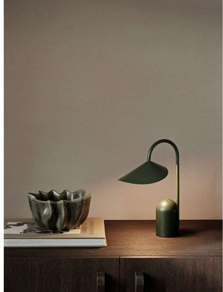 Ferm LIVING - Arum Portable Настолна Лампа Grass Green ferm LIVING