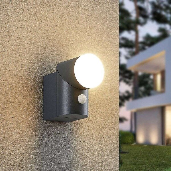 Lindby - Aspyn Outdoor Wall Lamp w/Sensor Dark Grey Lindby