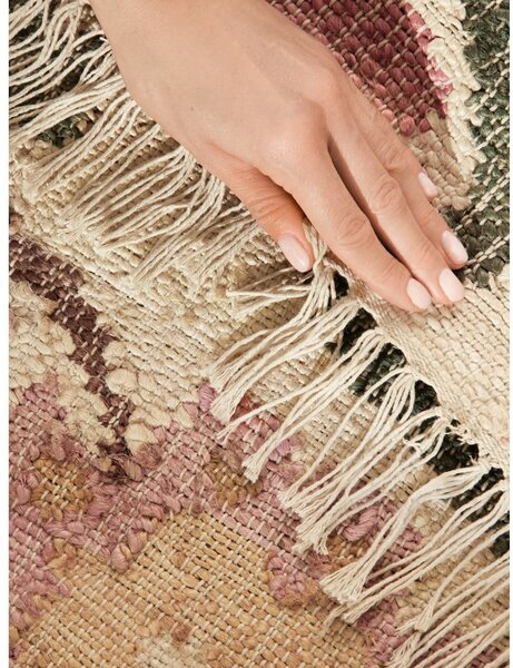 Кремава ръчно изработена ютена пътека 80x200 cm Roya Violette – Elle Decoration